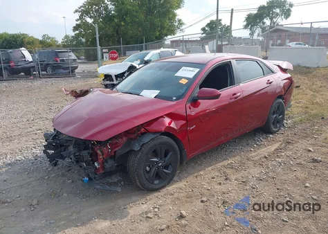 2023 Hyundai Elantra Sel z USA, uszkodzony, nr VIN KMHLM4AG6PU564609